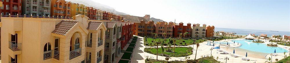 Porto Sokhna Pyramids Apartments Powered By Amer-Group Family Only ไอน์ ซกนา ภายนอก รูปภาพ