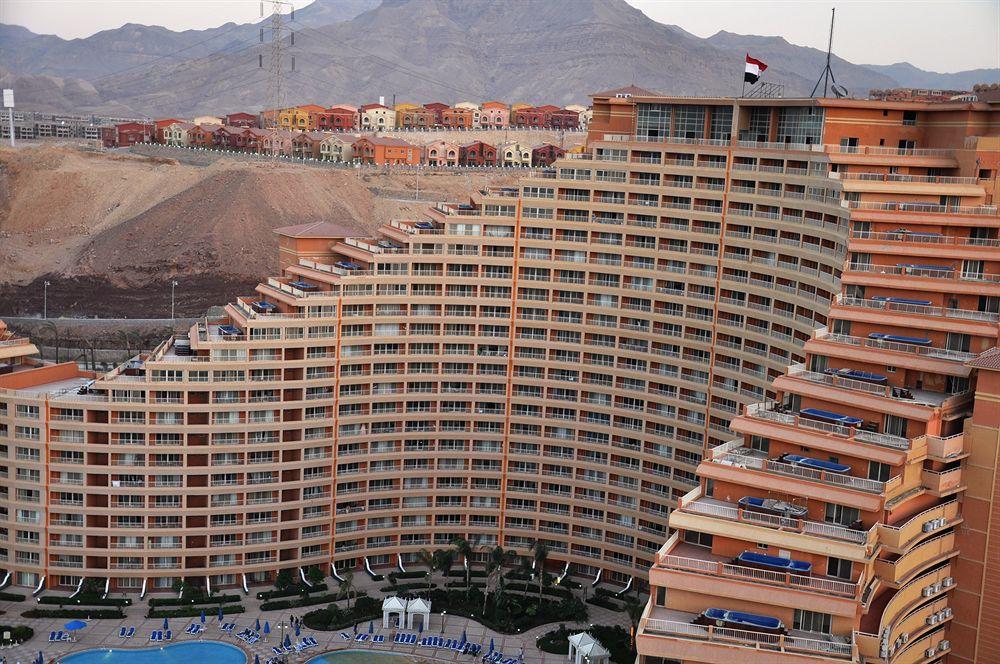 Porto Sokhna Pyramids Apartments Powered By Amer-Group Family Only ไอน์ ซกนา ภายนอก รูปภาพ