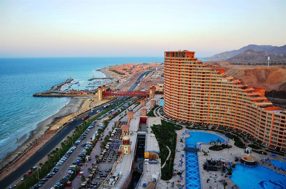Porto Sokhna Pyramids Apartments Powered By Amer-Group Family Only ไอน์ ซกนา ภายนอก รูปภาพ