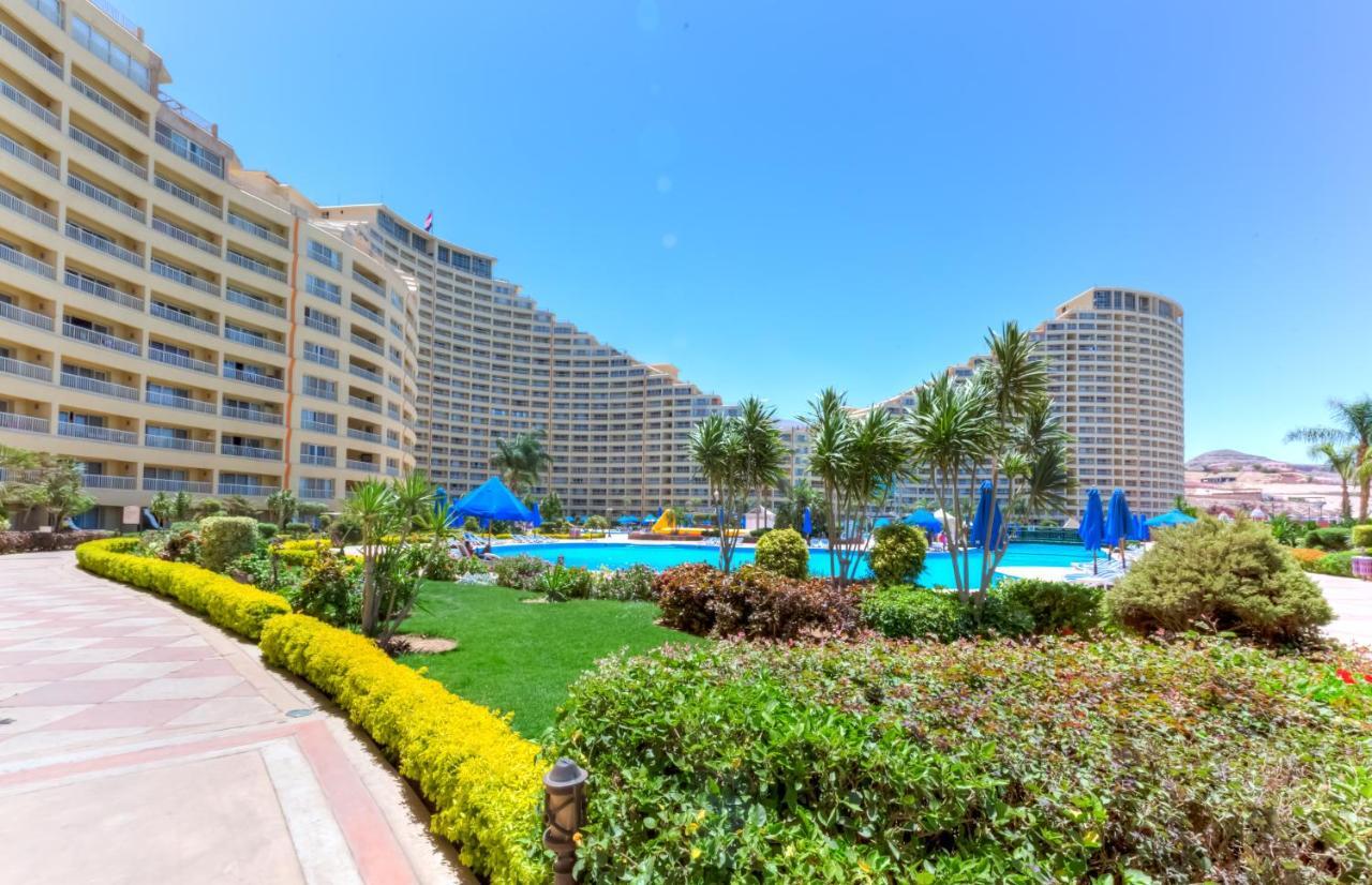Porto Sokhna Pyramids Apartments Powered By Amer-Group Family Only ไอน์ ซกนา ภายนอก รูปภาพ